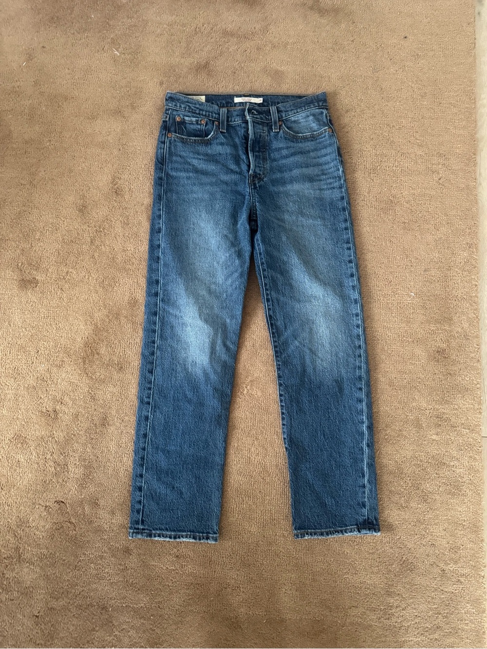Levi’s Wedgie Straight 26